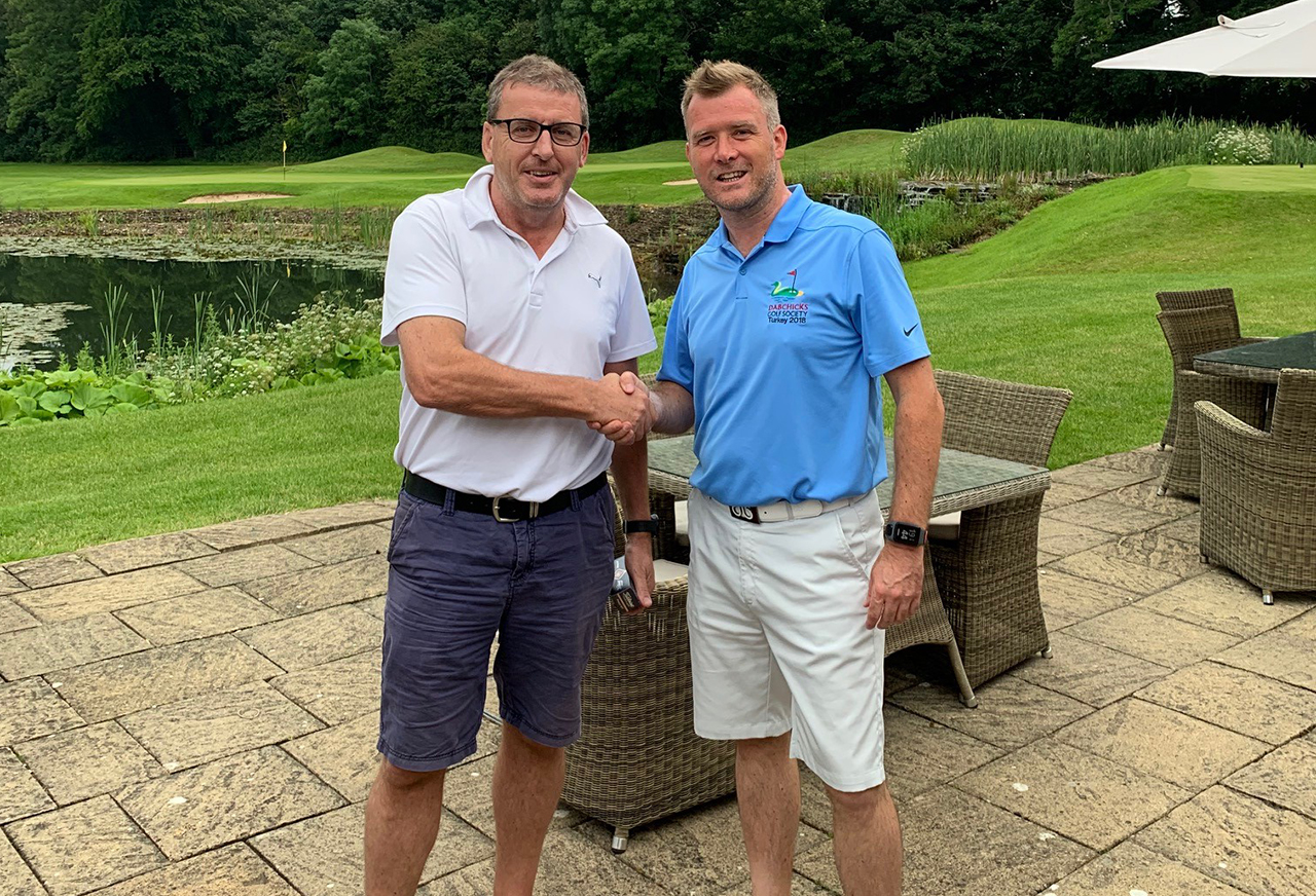 Midsummer Open 2019 Winner Chris Faulkner with Captain D'Arcy Ryan
